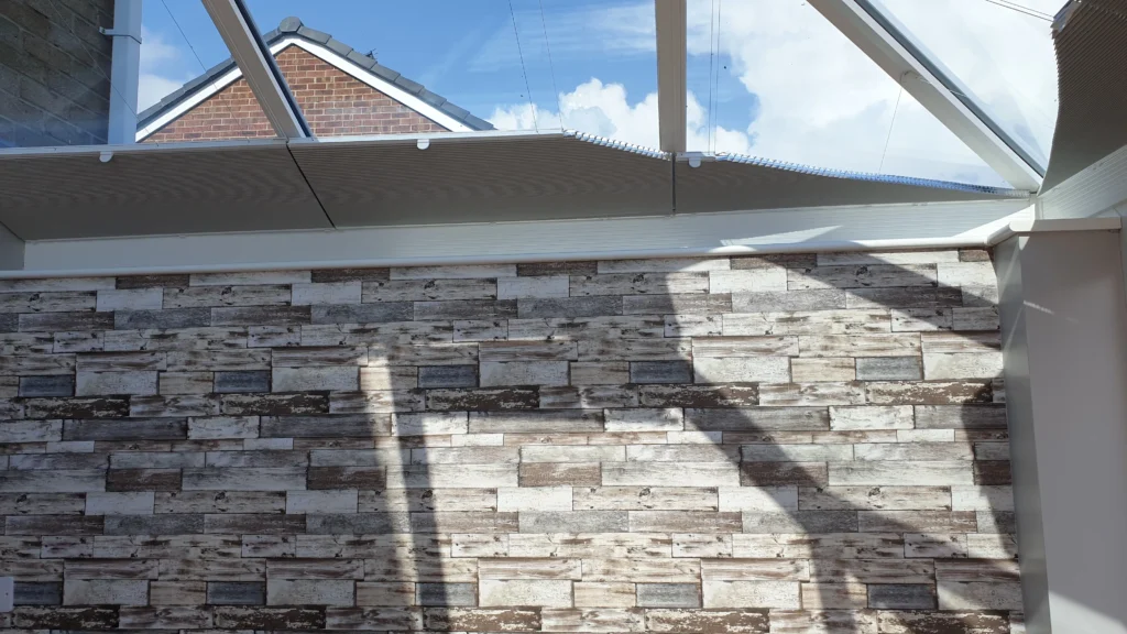 Perfectblindsuk.co.uk - Pleated Lantern/Roof (LanternShade™)